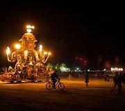 El Pulpo Mechanico važinėja po teritoriją