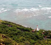 Kopėm į kalną Diamond Head pasigrožėti vaizdais.
