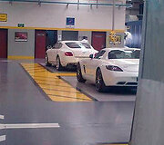 &bdquo;Bentley Continental GT&ldquo; bei &bdquo;Mercedes-Benz SLS AMG&ldquo;