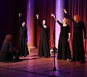 Studentų pasirodymai tarptautinės teatro dienos proga