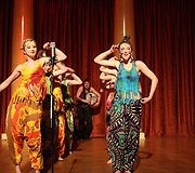 Studentų pasirodymai tarptautinės teatro dienos proga