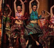 Studentų pasirodymai tarptautinės teatro dienos proga