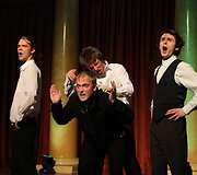 Studentų pasirodymai tarptautinės teatro dienos proga