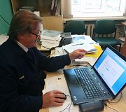Seimo nario Manto Adomėno tėvas chemikas Povilas Adomėnas kaltinamas žmonių nuodijimu