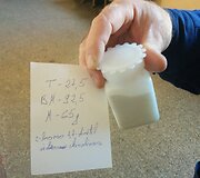 Seimo nario Manto Adomėno tėvas chemikas Povilas Adomėnas kaltinamas žmonių nuodijimu