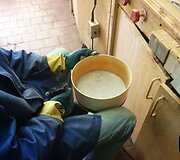 Seimo nario Manto Adomėno tėvas chemikas Povilas Adomėnas kaltinamas žmonių nuodijimu