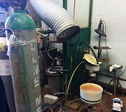 Seimo nario Manto Adomėno tėvas chemikas Povilas Adomėnas kaltinamas žmonių nuodijimu