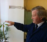 Seimo nario Manto Adomėno tėvas chemikas Povilas Adomėnas kaltinamas žmonių nuodijimu