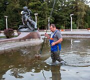 Palangos komunalininkai darbuotis pradeda tekant saulei