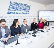 Spaudos konferencija &bdquo;Kur dingsta gyventojų sumokėti pinigai už pakuotes&ldquo;