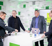 15min studijoje &ndash; pokalbis apie situaciją Lietuvos keliuose: Vytautas Gra&scaron;ys, Artūras Pakėnas, Žilvinas Pekarskas ir Vidmantas Pumputis
