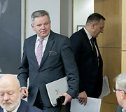 Jaroslavas Narkevičius, Vladislavas Kondratovičius