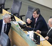 Seimas svarsto griežtinti tar&scaron;os kontrolę