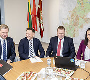Remigijus &Scaron;ima&scaron;ius, Valdas Benkunskas, Gerimantas Bakanas, Daiva Garbaliauskaitė