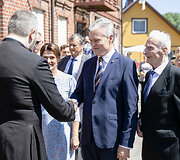 Gitanas Nausėda, Diana Nausėdienė, Antanas Nausėda