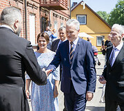 Gitanas Nausėda, Diana Nausėdienė, Antanas Nausėda