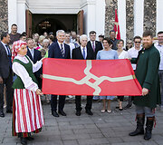 Gitanas Nausėda, Diana Nausėdienė, Antanas Nausėda