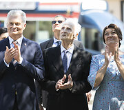 Gitanas Nausėda, Diana Nausėdienė, Antanas Nausėda
