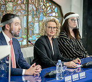 Vytautas Mitalas, Au&scaron;rinė Armonaitė, Evelina Dobrovolska