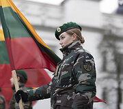 Naujos Lietuvos valstybės vėliavos i&scaron;kėlimo ceremonija