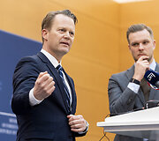Gabrielius Landsbergis, Jeppe Kofod 