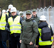 Rustamas Liubajevas, Saulius Skvernelis