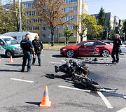 Motociklo ir BMW avarija Žirmūnų gatvėje