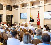 Gitanas Nausėda i&scaron;lydėjo spec.olimpiečius  į specialiąją olimpiadą