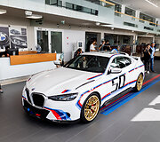 Pristatytas brangiausias BMW automobilis, skirtas įprastiems keliams &ndash; naujasis &bdquo;BMW 3.0 CSL&ldquo;