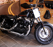 2014 metų motociklų modelių pristatymo akimirka