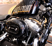 2014 metų motociklų modelių pristatymo akimirka