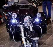 2014 metų motociklų modelių pristatymo akimirka