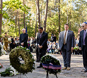Holokausto aukų atminimas Panerių memoriale