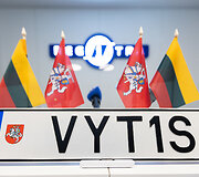 Pristatytas naujojo dizaino numerio ženklas su Lietuvos valstybės herbu &ndash; Vyčiu