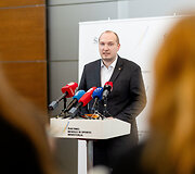 Gintautas Jak&scaron;tas