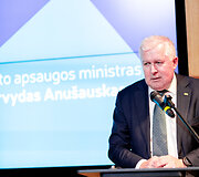 Arvydas Anu&scaron;auskas