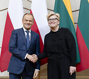 Donaldas Tuskas, Ingrida &Scaron;imonytė