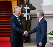 Gitanas Nausėda, Petr Fiala