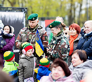 Saulėgrąžų sodinimas Tuskulėnų memoriale