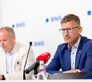 Giedrius Surplys, Mantas Vara&scaron;ka
