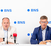 Giedrius Surplys, Mantas Vara&scaron;ka