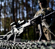 Valstybės sienos apsaugos tarnybos gaunamos ginkluotės &ndash; kulkosvaidžių FN MINIMI ir automatinių ginklų G-36 pristatymąs