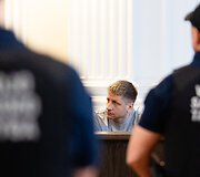 Vilniaus apygardos teismas pradėjo nagrinėti &bdquo;Džerkinių&ldquo; gaujos narkotikų kontrabandos bylą