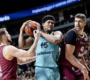 Treshawn Thurman