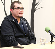 Emilis Vėlyvis   