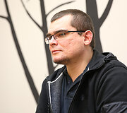 Emilis Vėlyvis   