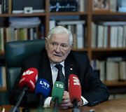 Valdas Adamkus