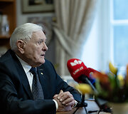 Valdas Adamkus