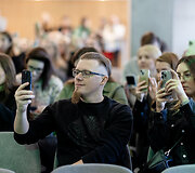 15min grupės &bdquo;Interneto pusryčiai&ldquo;
