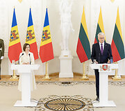 Gitanas Nausėda, Maja Sandu